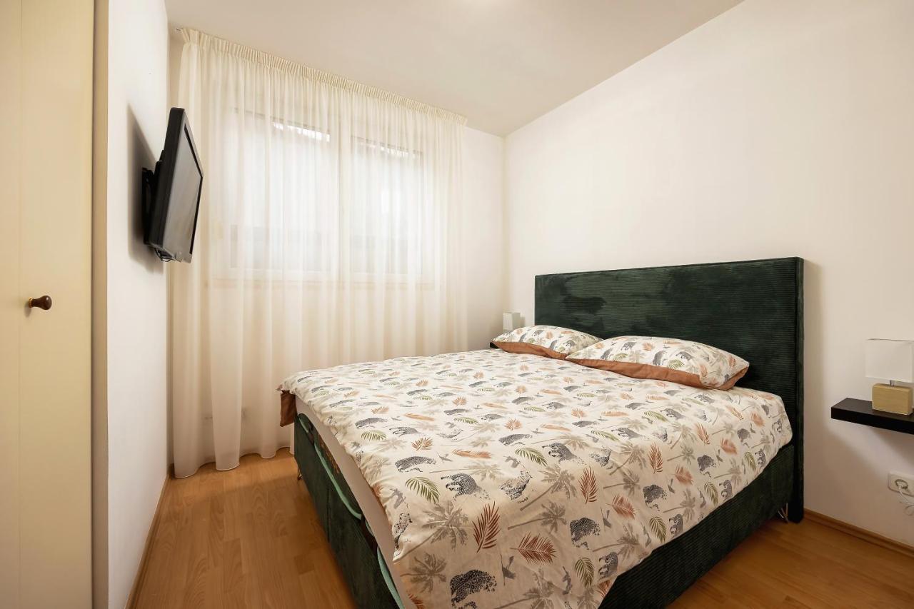 Nivi Apartment Σπλιτ Εξωτερικό φωτογραφία